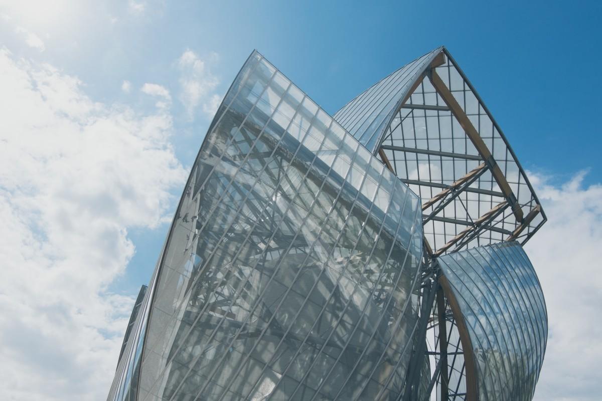 louis vuitton foundation is in the famous french buildings