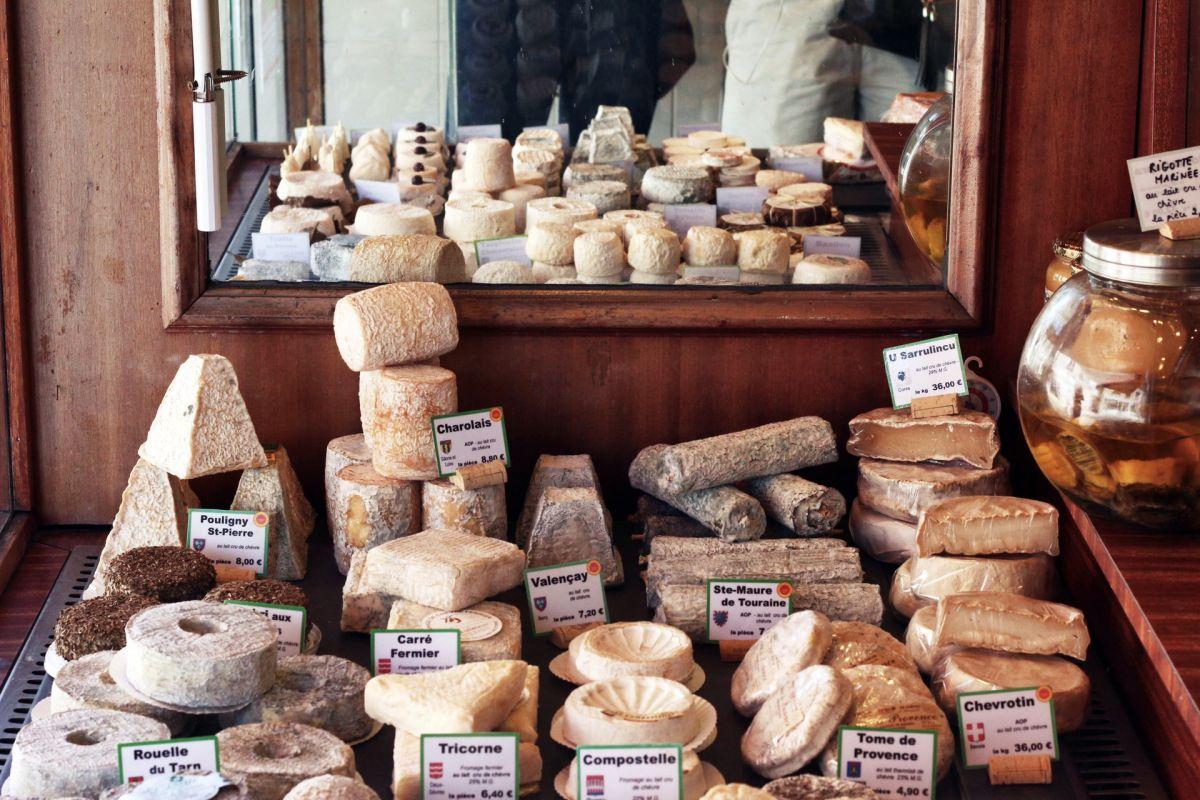 39 - famous french food facts about cheese