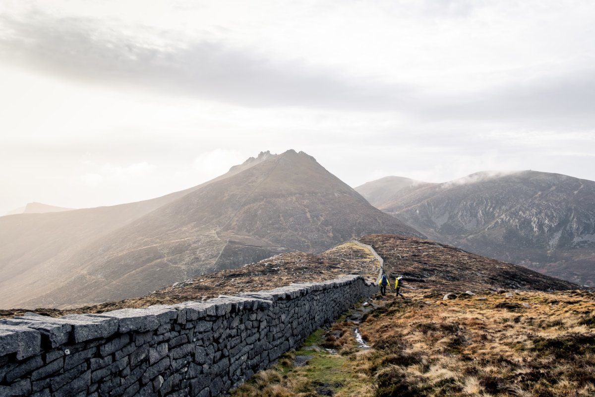 mourne mountains is in the best natural landmarks in the united kingdom