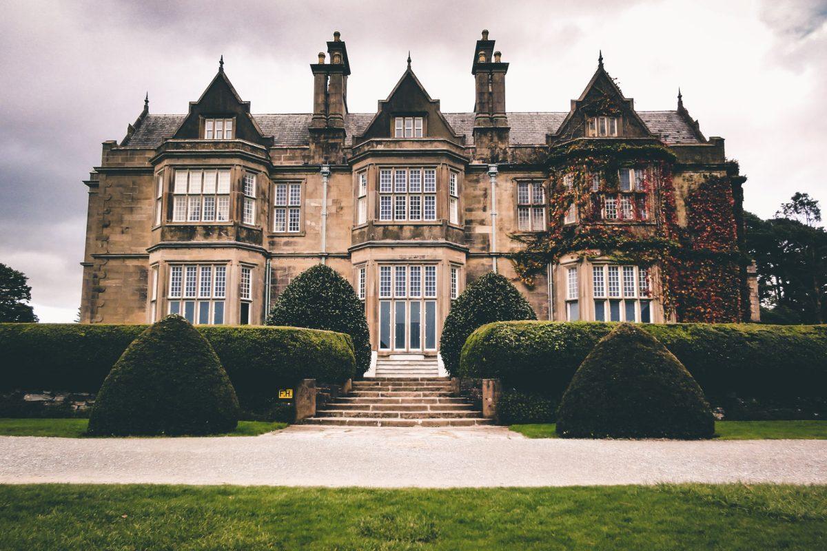 muckross house