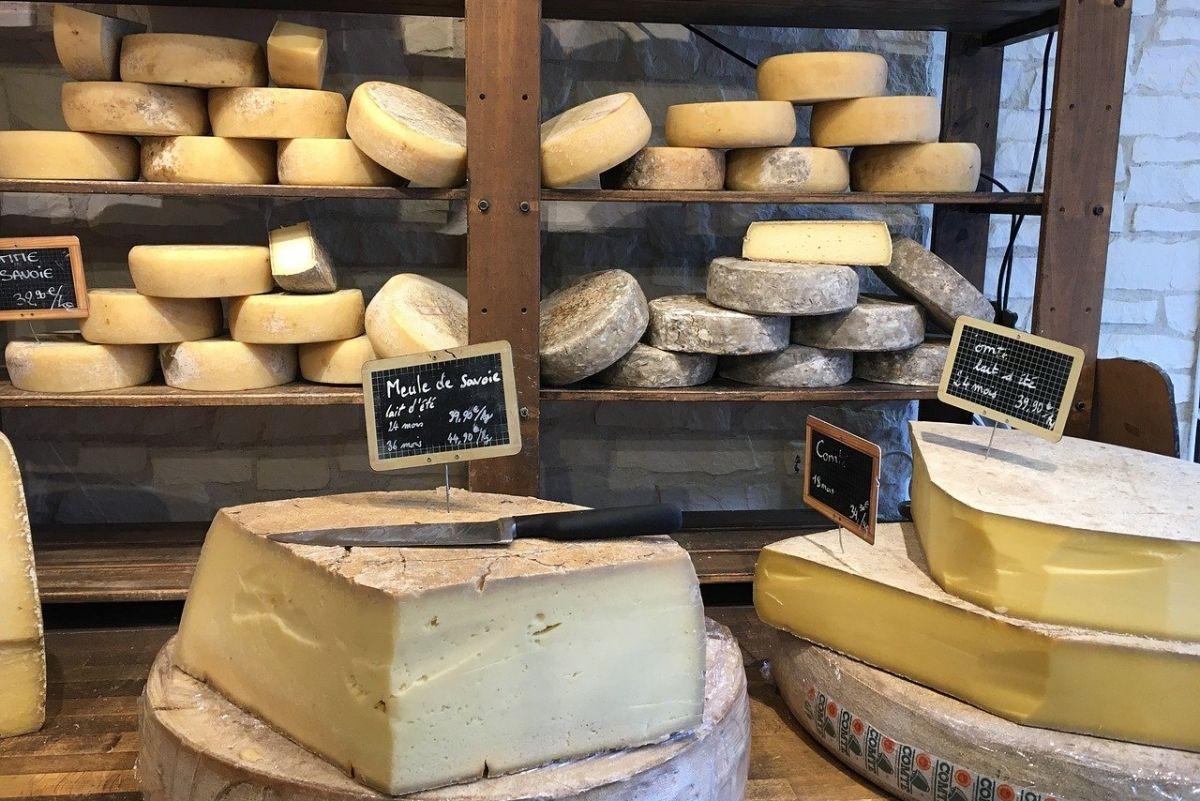 2 - france cheese facts
