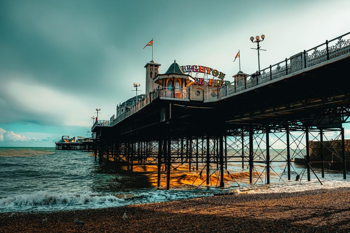 brighton palace pier ranks in the famous british buildings