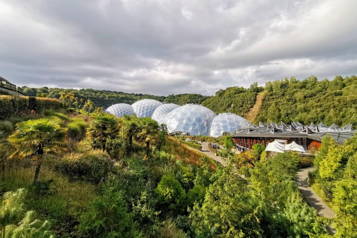 eden project is in the top man made landmarks in england