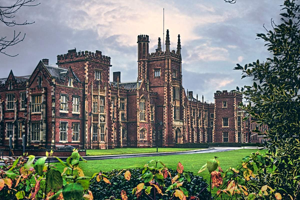 queens university