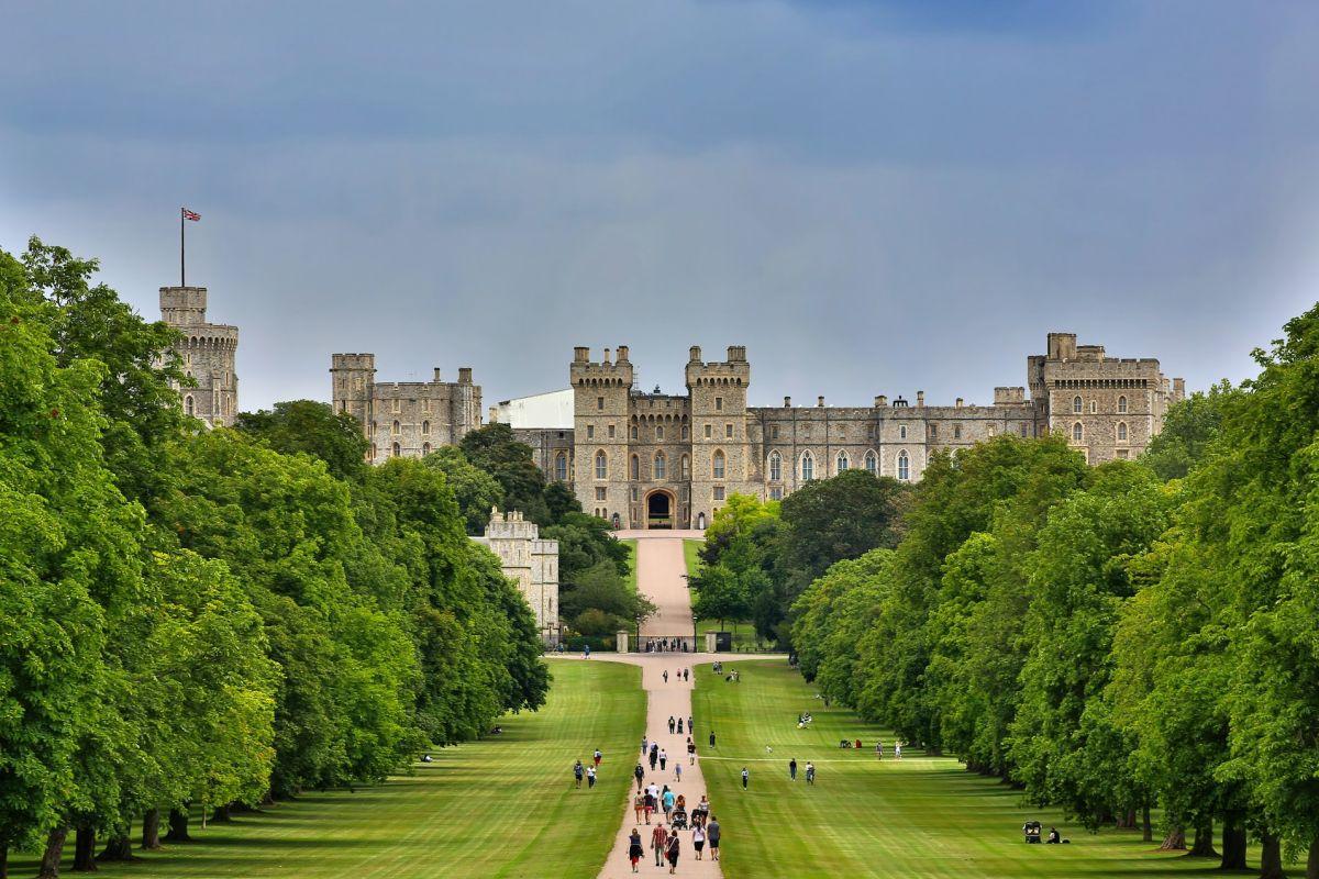 windsor castle is in the famous landmarks of uk