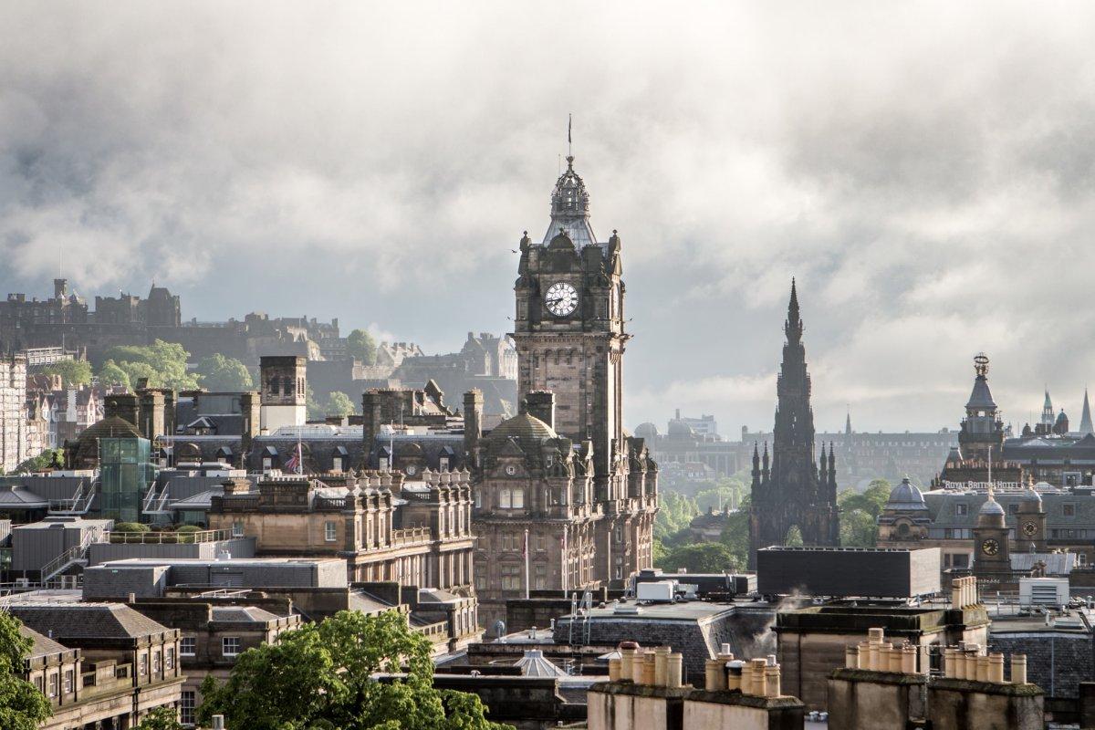 35 Famous Landmarks in Edinburgh (100% worth a visit)