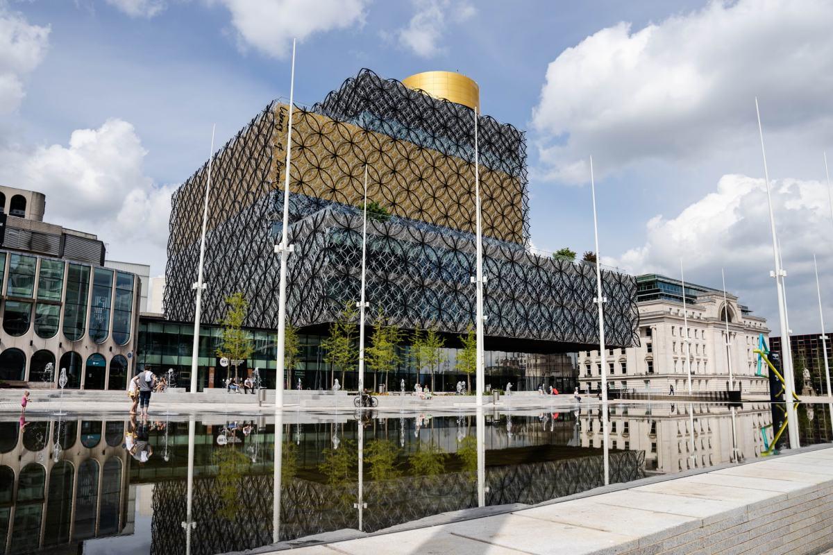 birmingham library is a famous building in birmingham