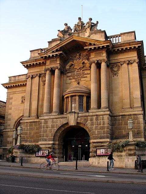 bristol museum and art gallery