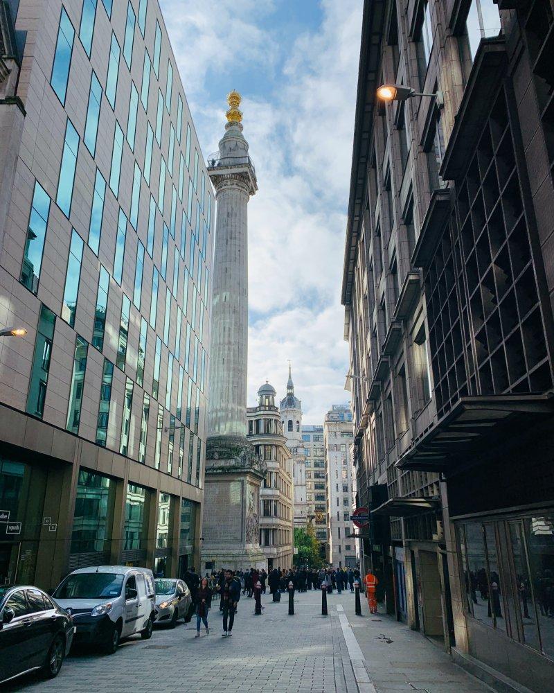 monument to the great fire of london