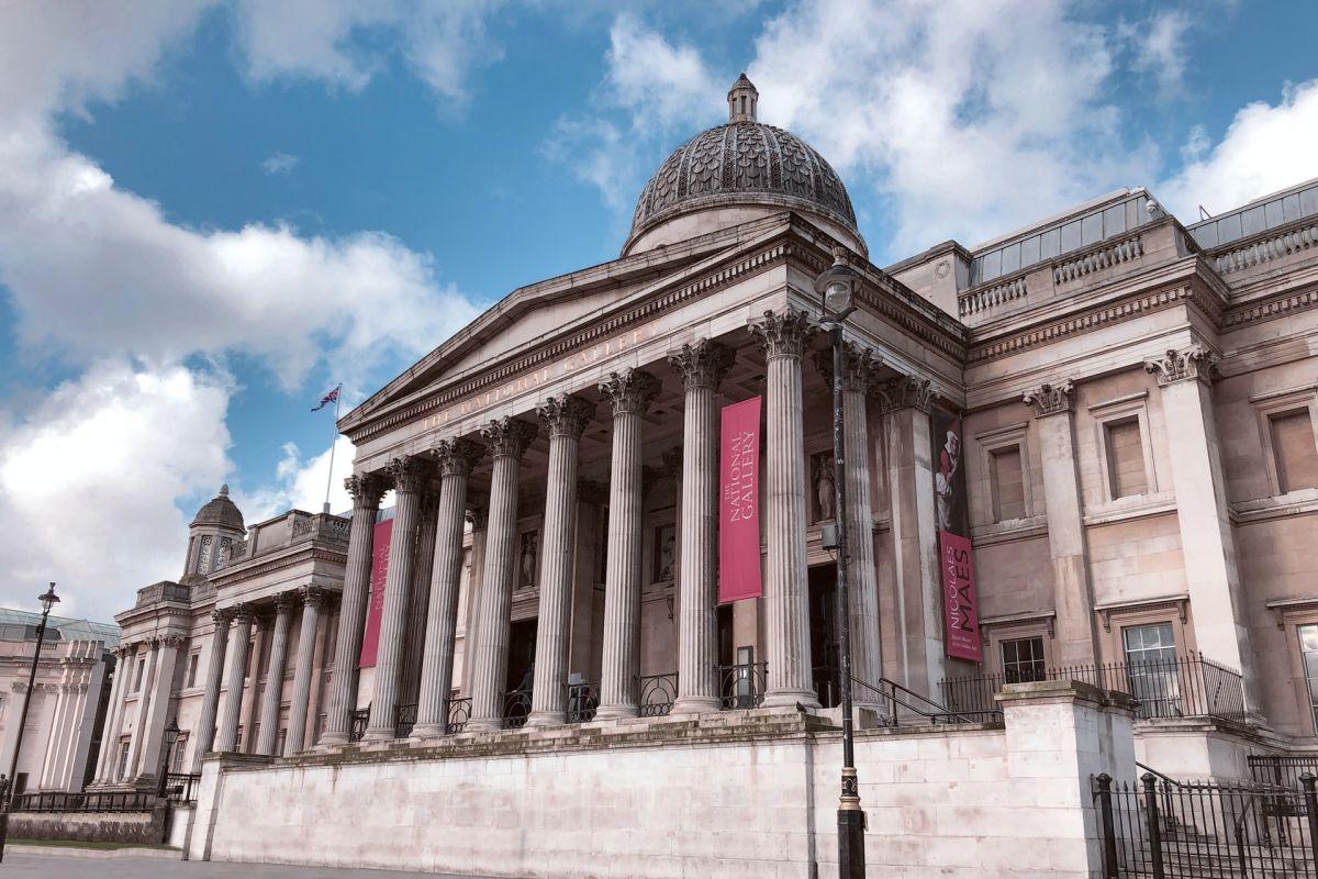 the national gallery is one of the most famous landmarks in london
