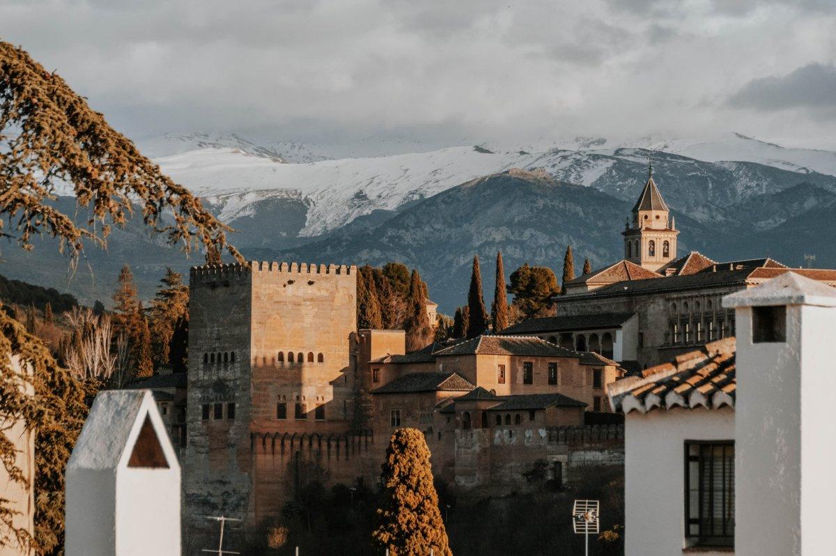 10 - fun facts about granada spain and sierra nevada