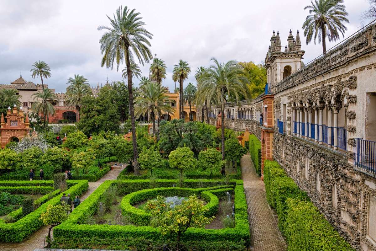 11 - seville spain facts about the real alcazar