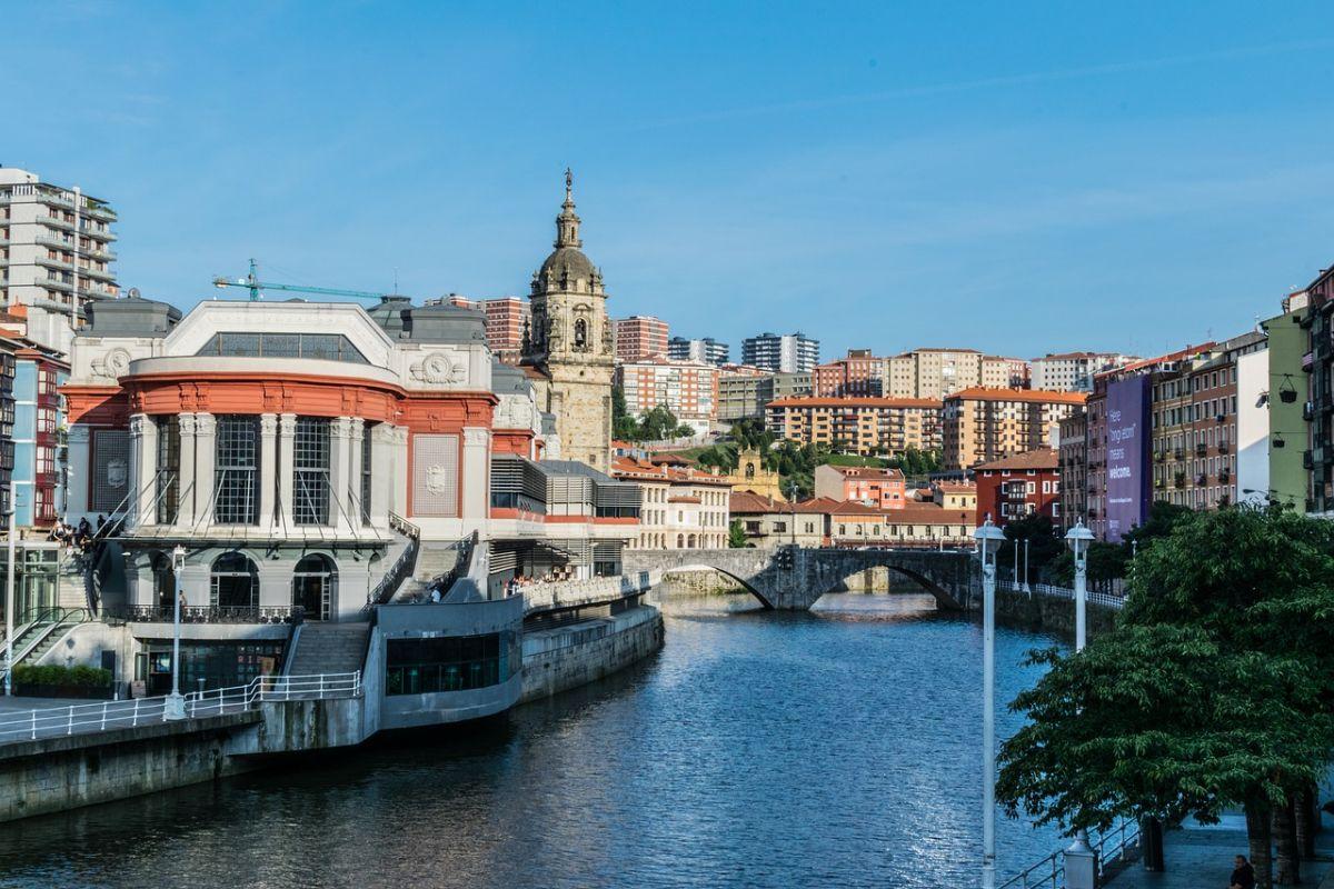 4 - bilbao spain facts about the old town