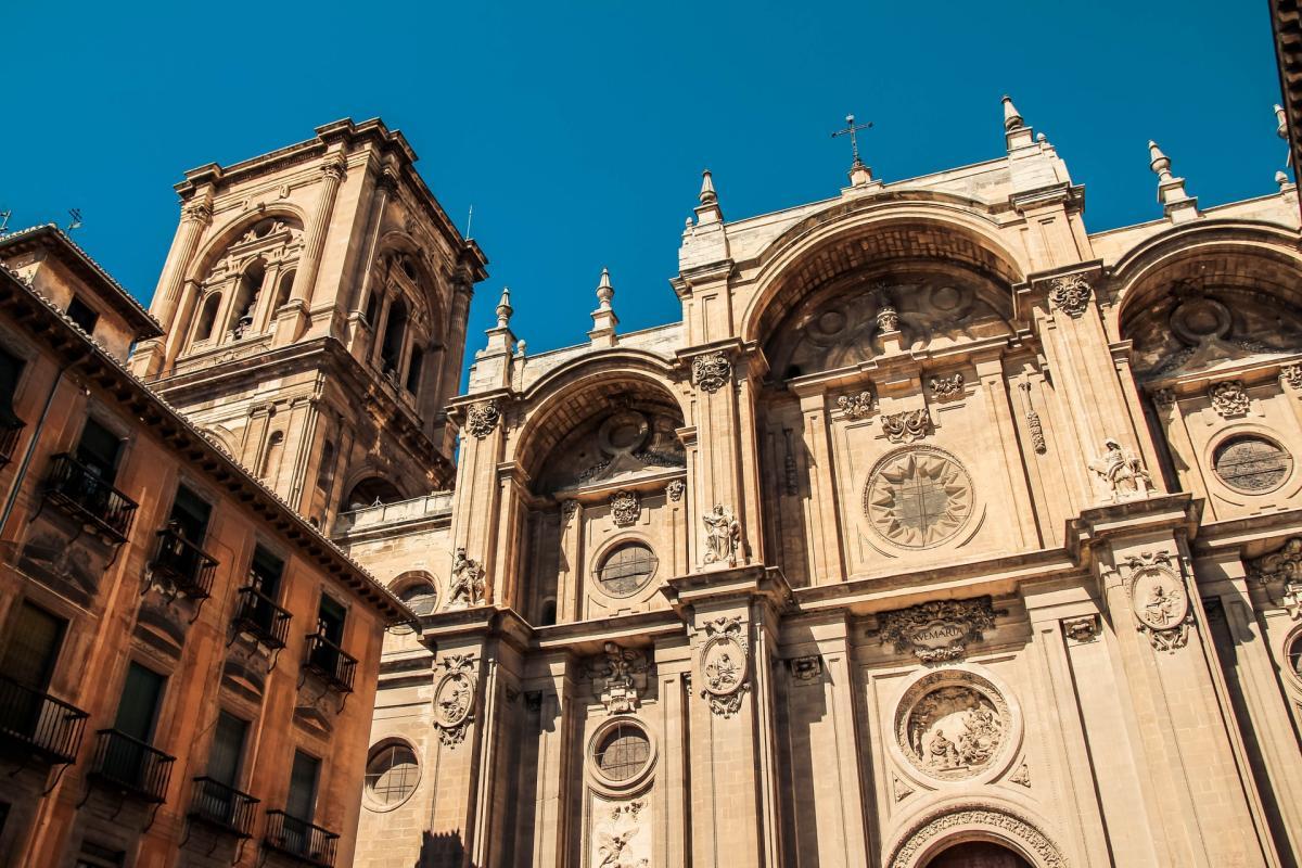 4 - fun facts about granada cathedral