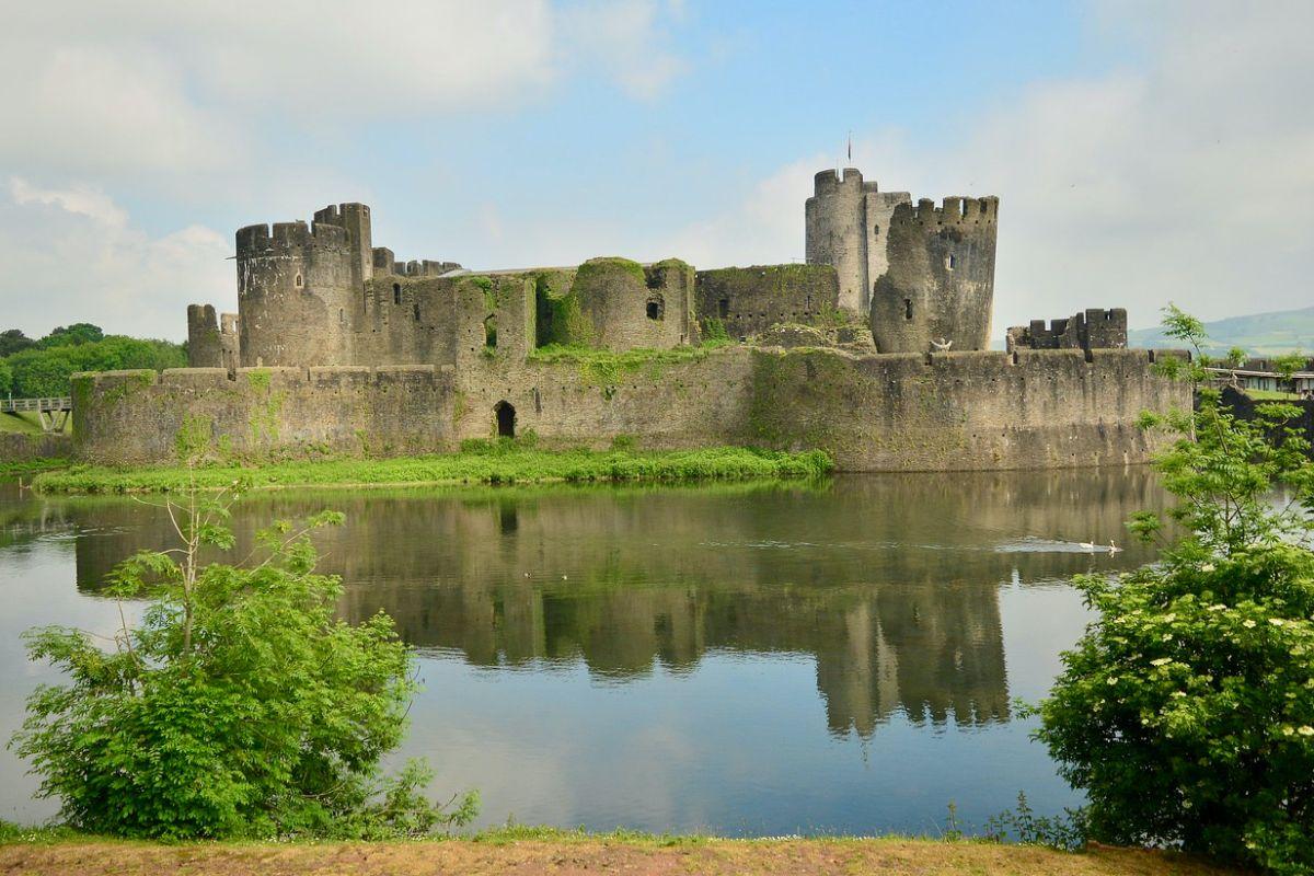 caerphilly castle