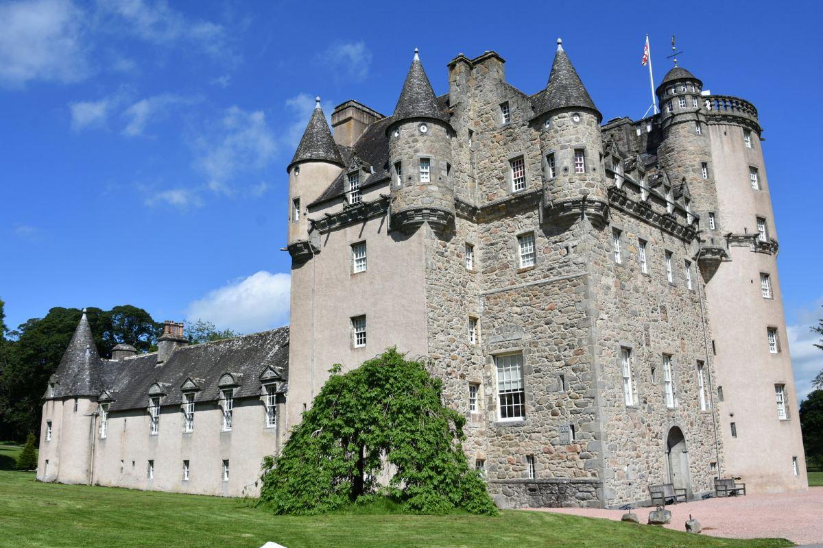 castle fraser