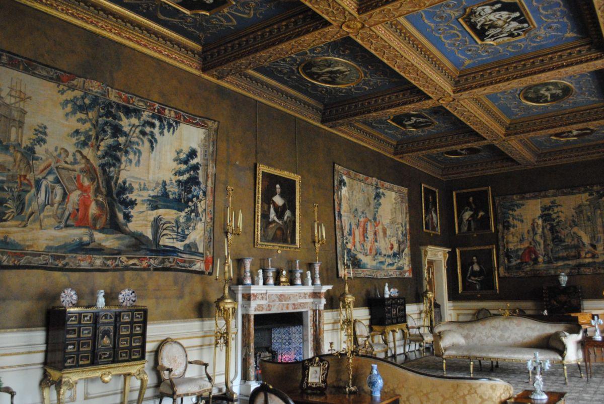 chirk castle