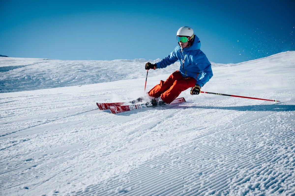 alpine skiing is one of norway popular sports
