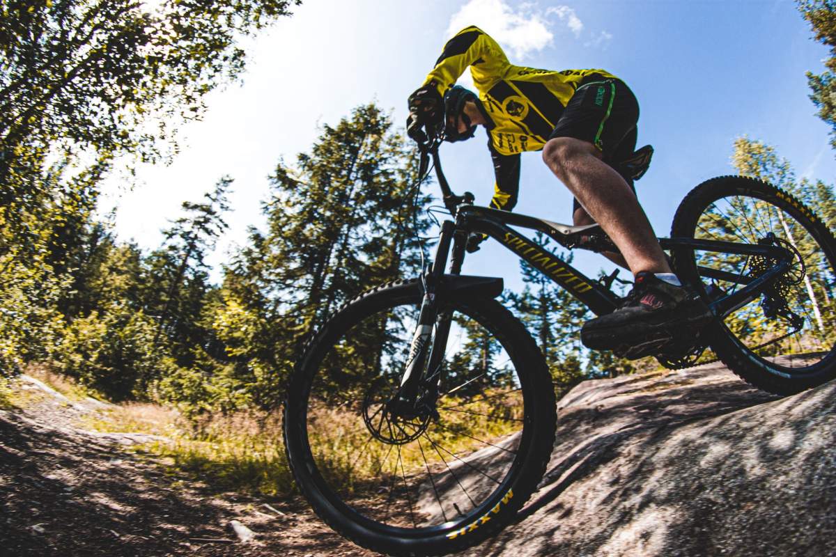 cycling is one of the famous colombia sports