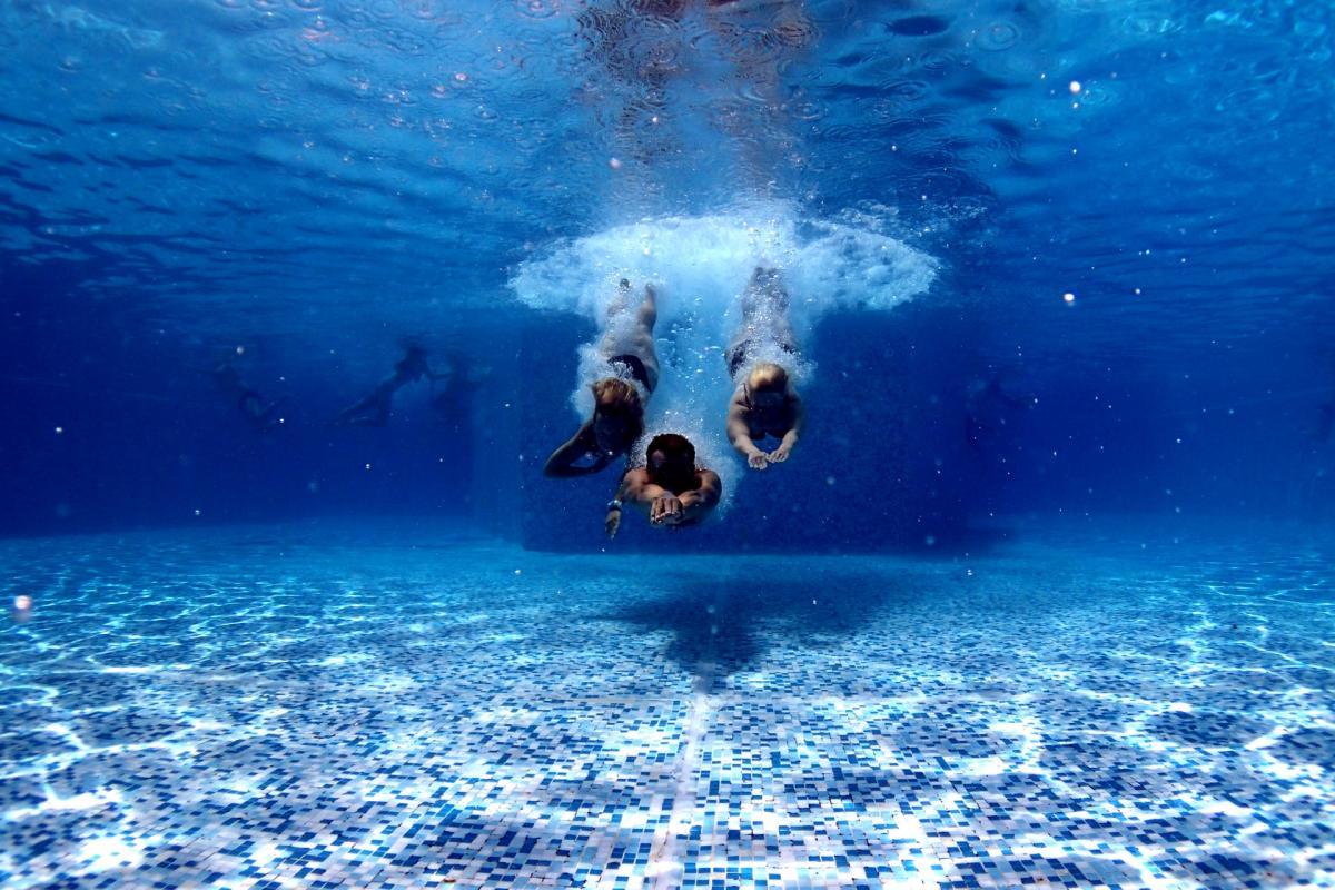 swimming is a popular greek sport