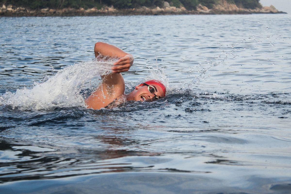 swimming is in the famous sports in el salvador