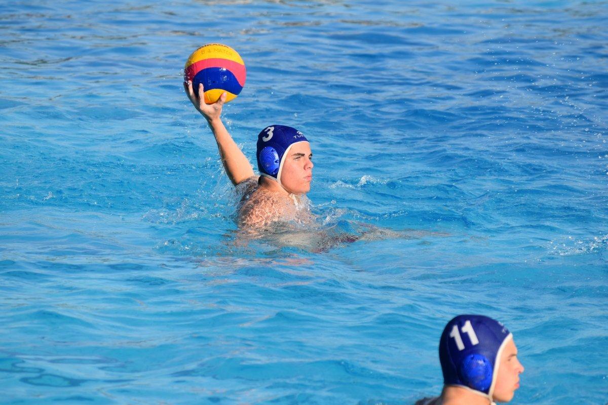 water polo is a most popular sport in greece