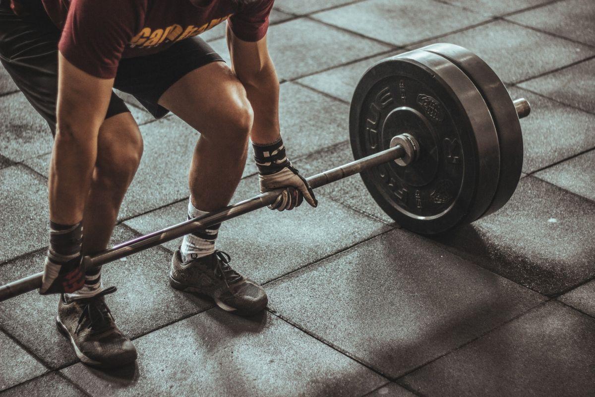 weightlifting is one of the popular sports of thailand