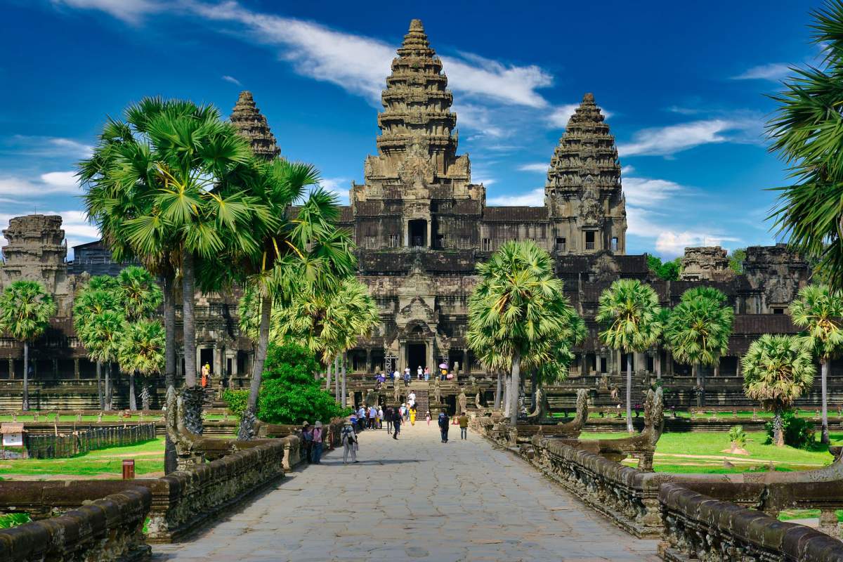 15 Interesting Cambodia Education Facts [100% true]