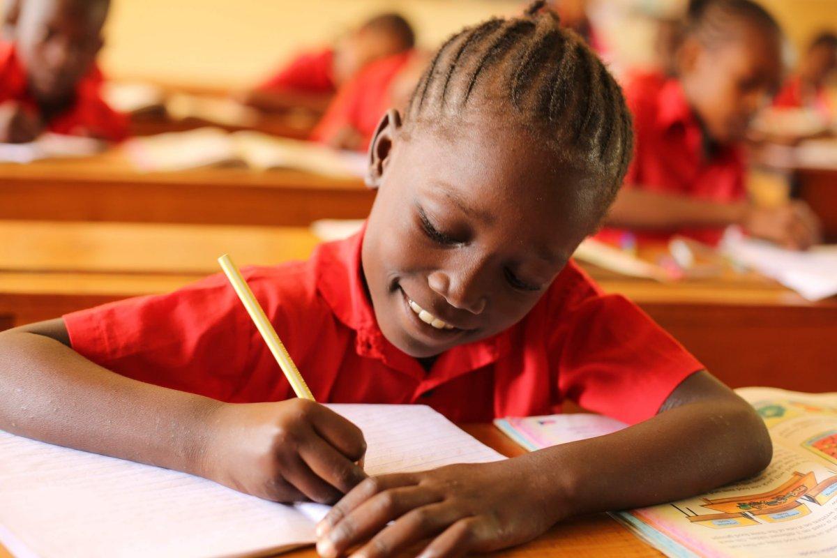 completion rate primary education uganda