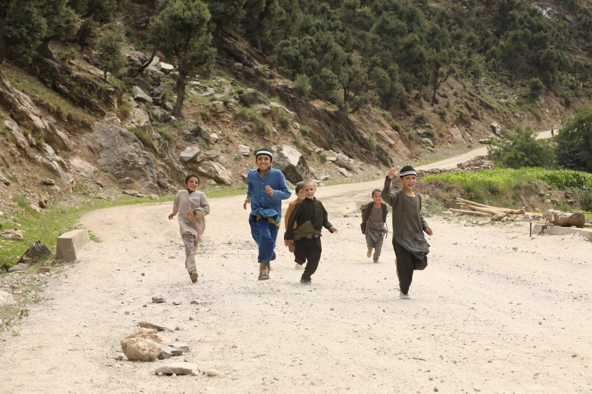 afghanistan schooling hours