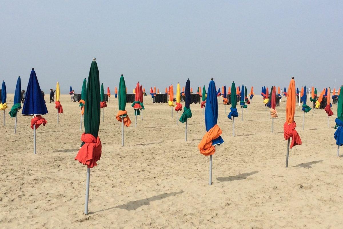 deauville is the nearest beach to paris