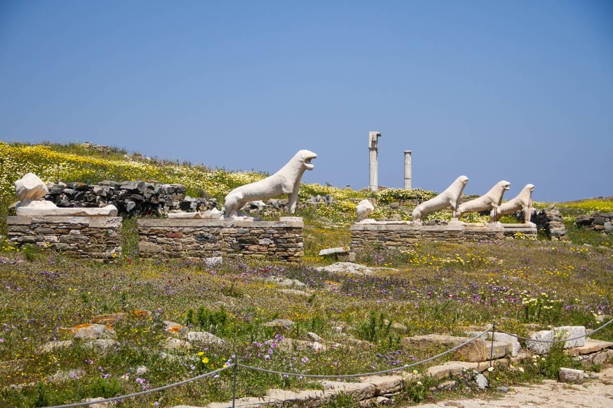 delos is one of the most famous places in greece