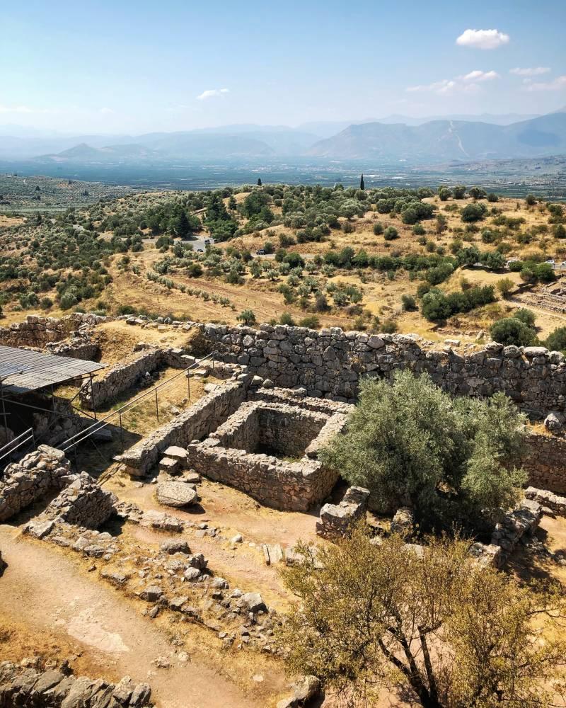 mycenae is in the best historical places in greece