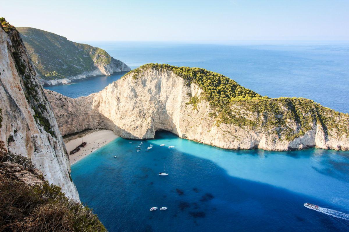 shipwreck beach of zakynthos