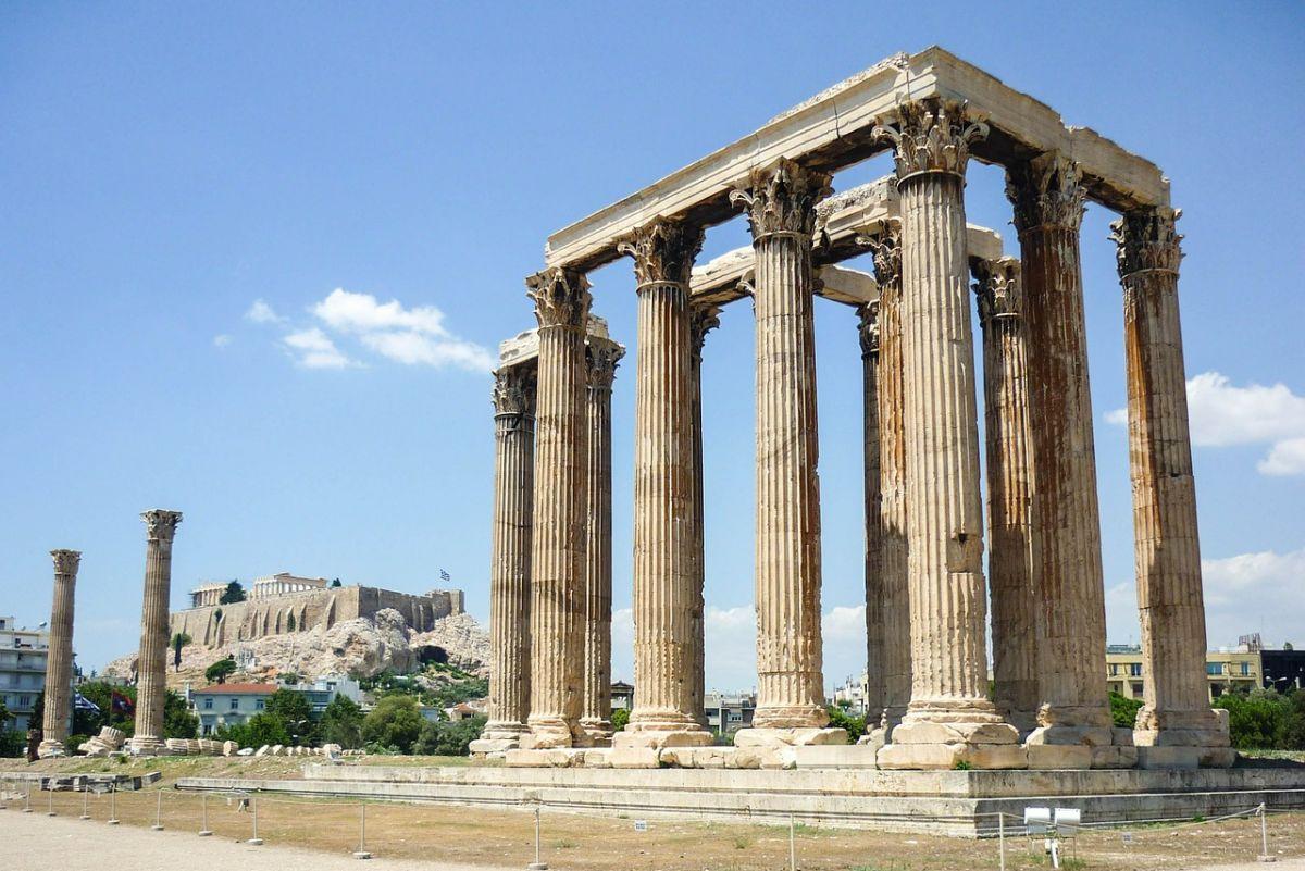 the temple of olympian zeus is one of the ancient greece historical sites