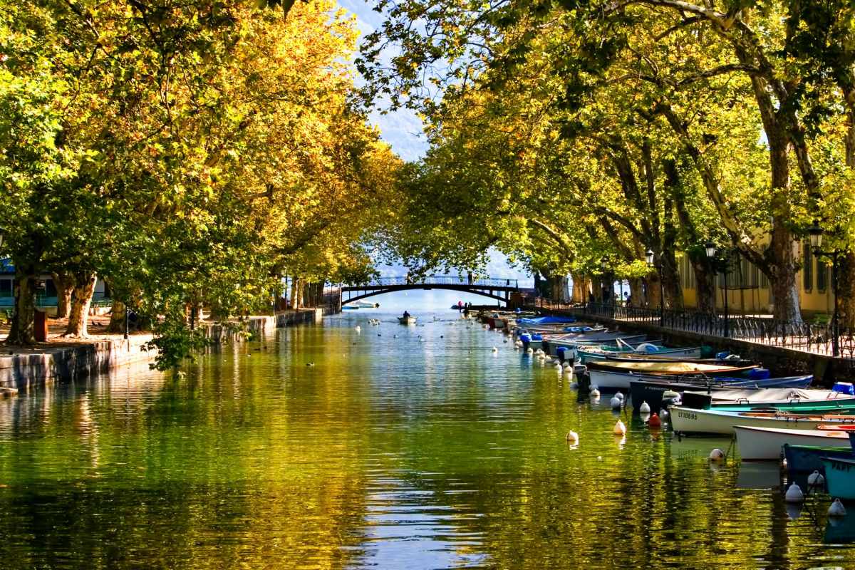 pont des amours is among the great places to visit in annecy