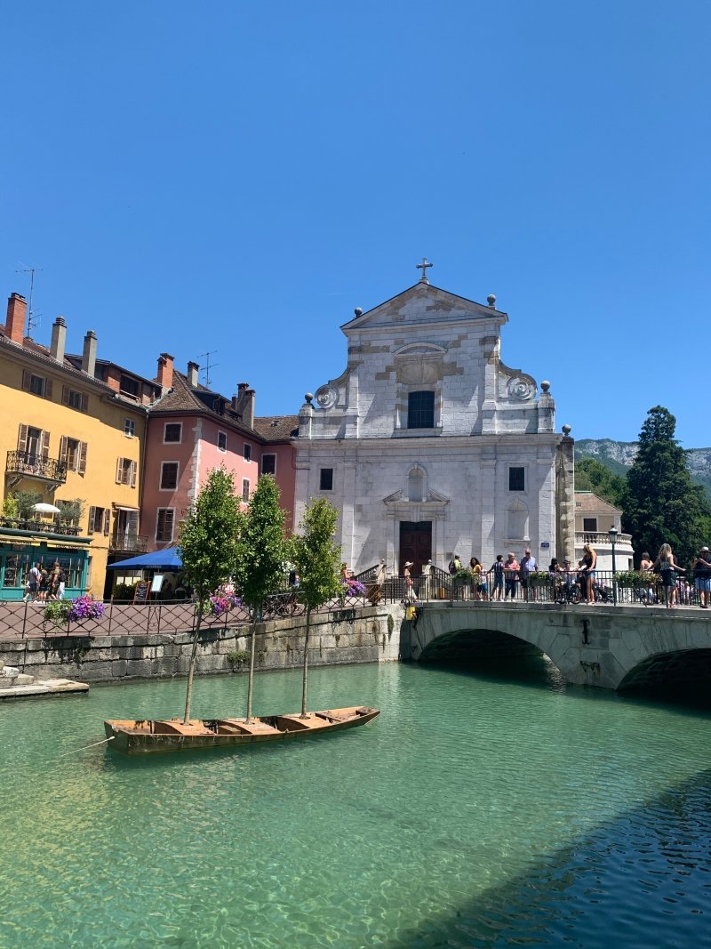 visiting the old town is in the things to do annecy