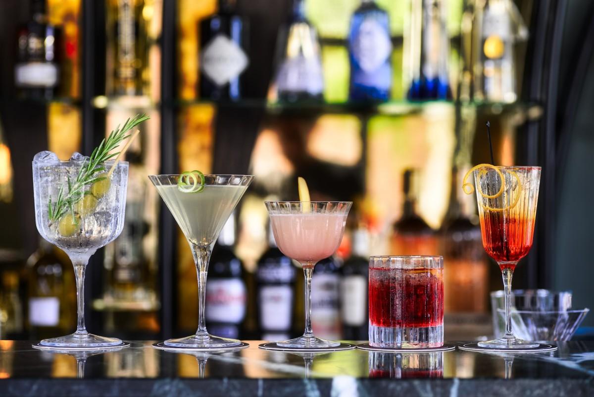 bar hopping is one of the best things to do in barcelona in the winter