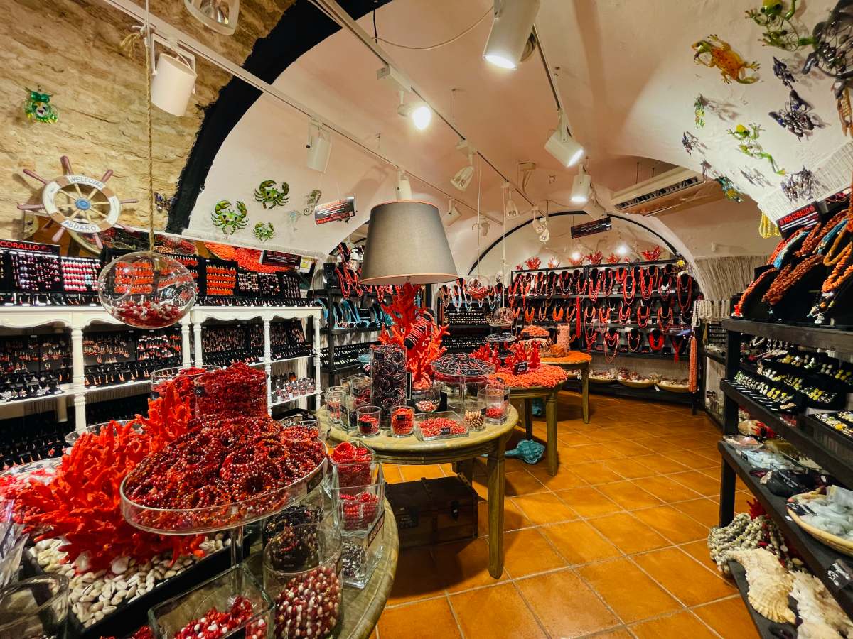 coral jewelry store in alghero