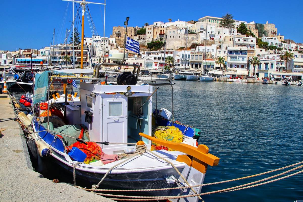 chora is the best place to stay on naxos