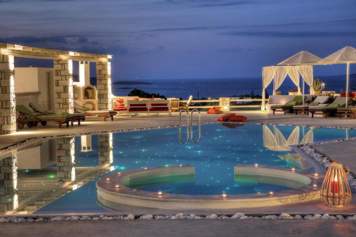 blue mare villas is among the best paros hotels