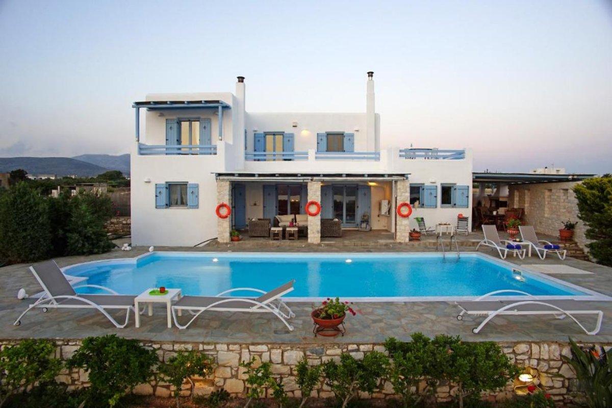 villa xenia is among the best luxury villas in paros greece