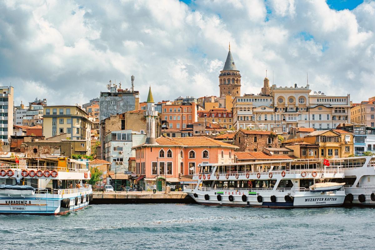 16 Famous Landmarks in Istanbul, Turkey (100% worth a visit)