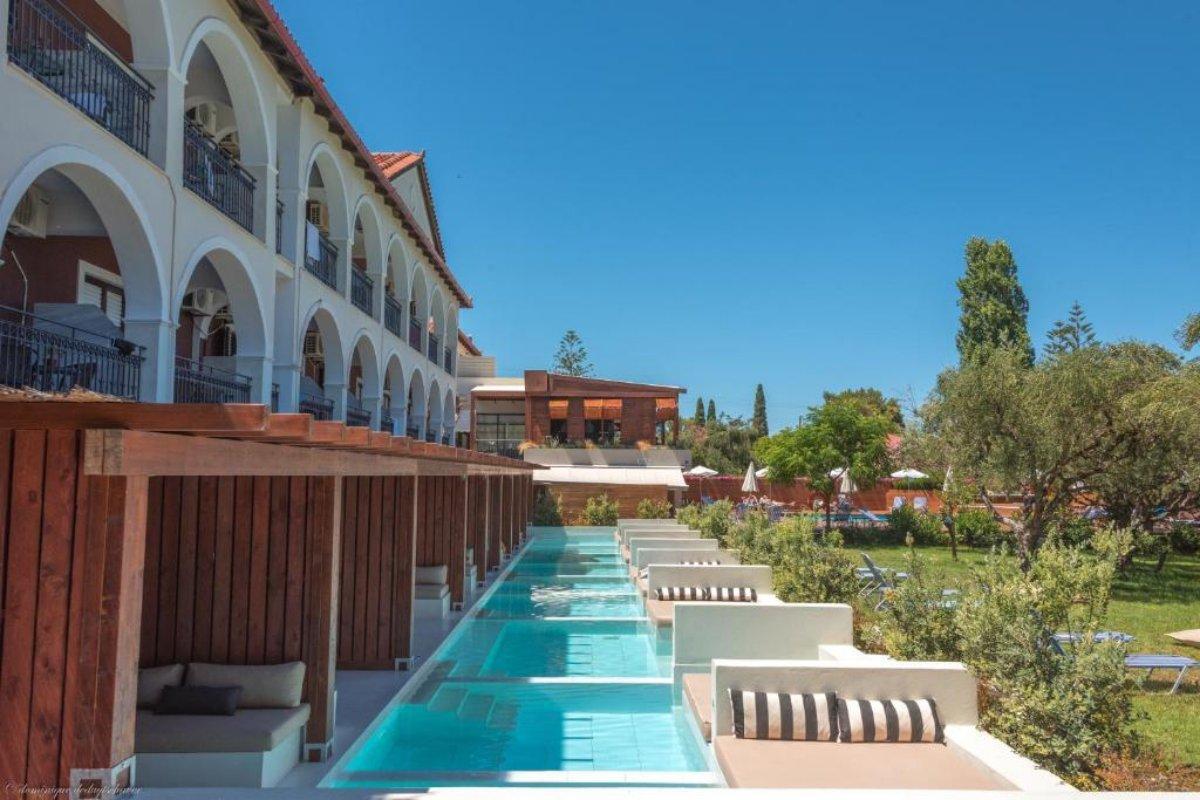 castelli hotel is one of the best party hotels in zante