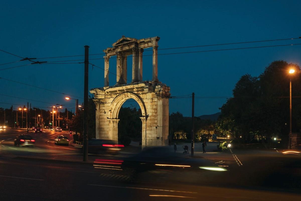 hadrian's arch