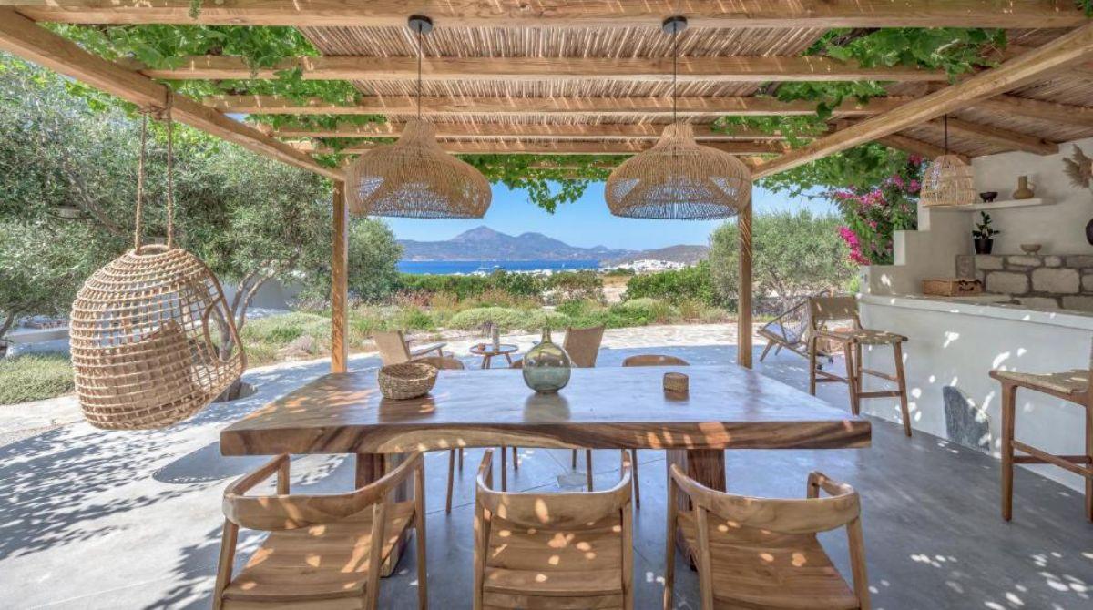 iliana olive branch is one of the best luxury hotels in milos greece