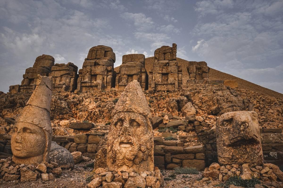 mount nemrut