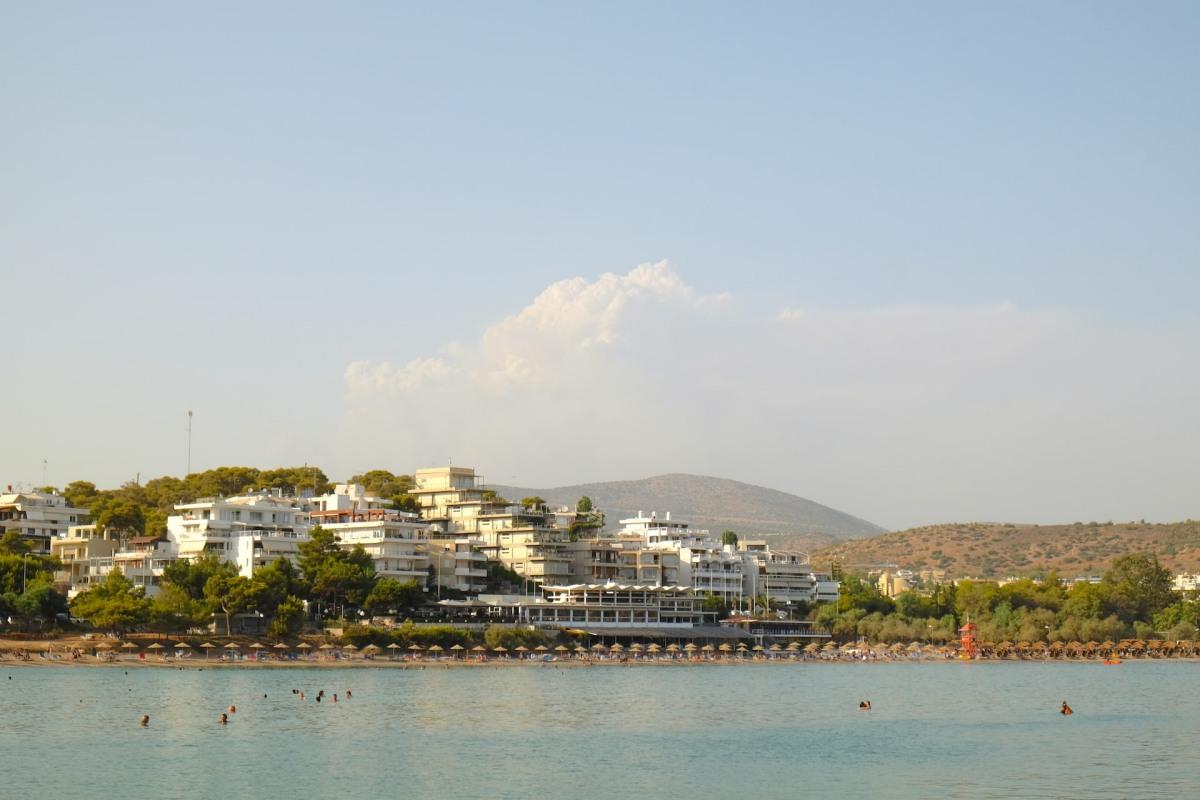 vouliagmeni lake