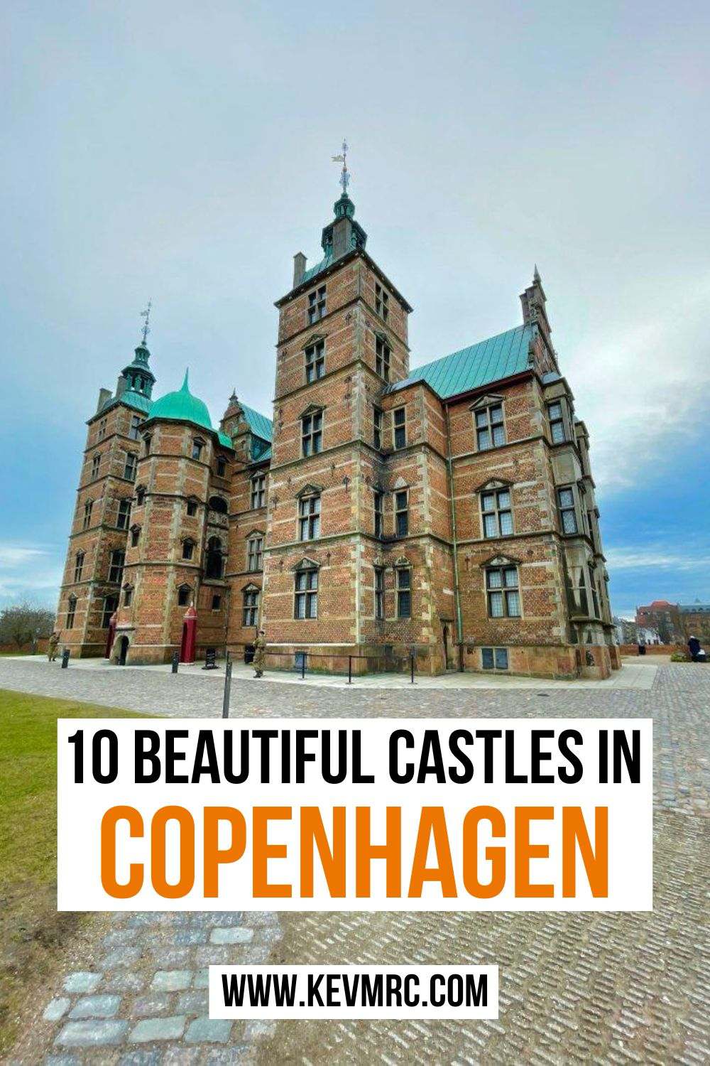 When visiting Copenhagen, you simply can't miss its fairytale castles which are absolutely great attractions to visit. NB: some of them are a bit outside the city, but worth the look! copenhagen castles | copenhagen denmark travel #copenhagen