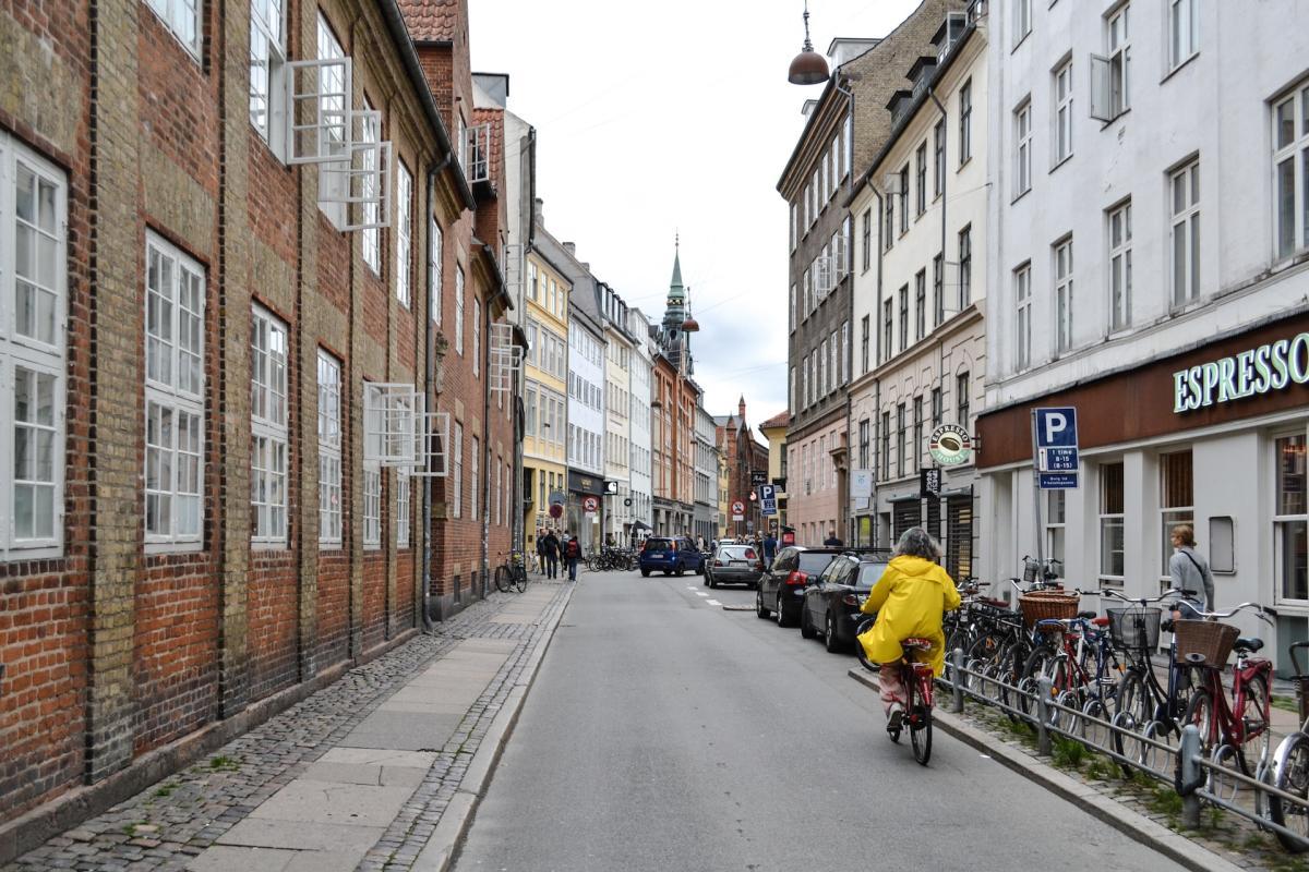 35 - denmark fact about biking